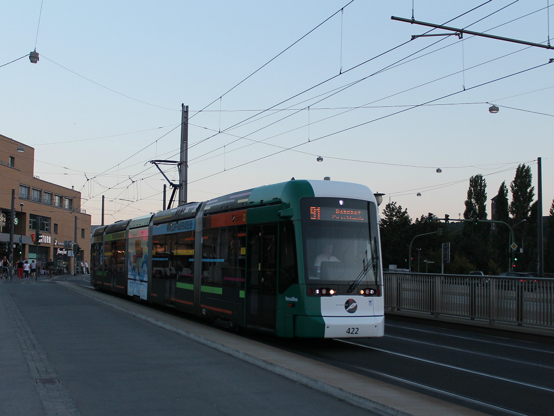 Potsdam, Stadler Variobahn — 422