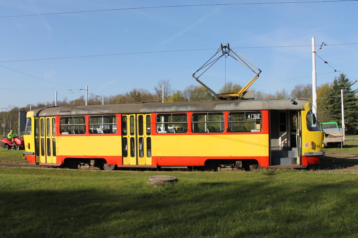 Мост ― Литвинов, Tatra T3M.3 № 254