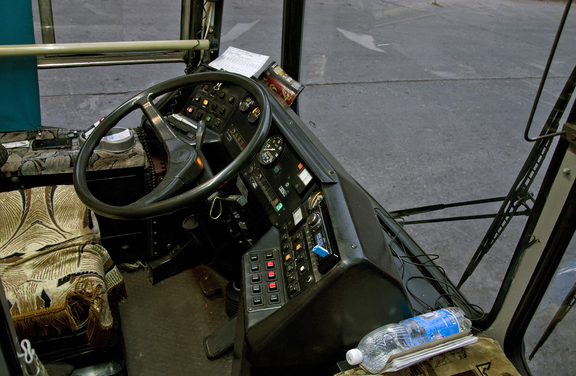 Мариуполь, ЮМЗ Т2 № 1814