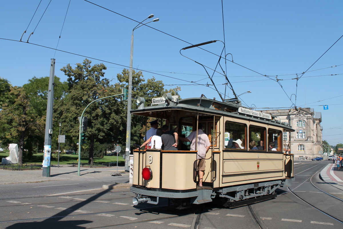 Потсдам, Двухосный моторный Lindner № 9