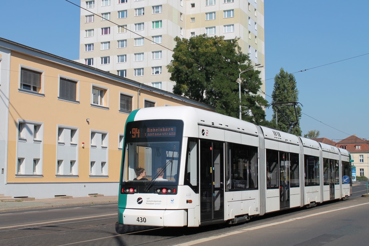 Потсдам, Stadler Variobahn № 430