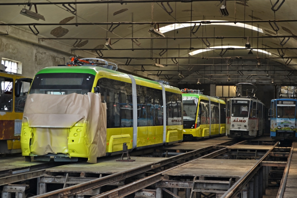 Львов, Electron T3L44 № 1181; Львов, Electron T3L44 № 1182