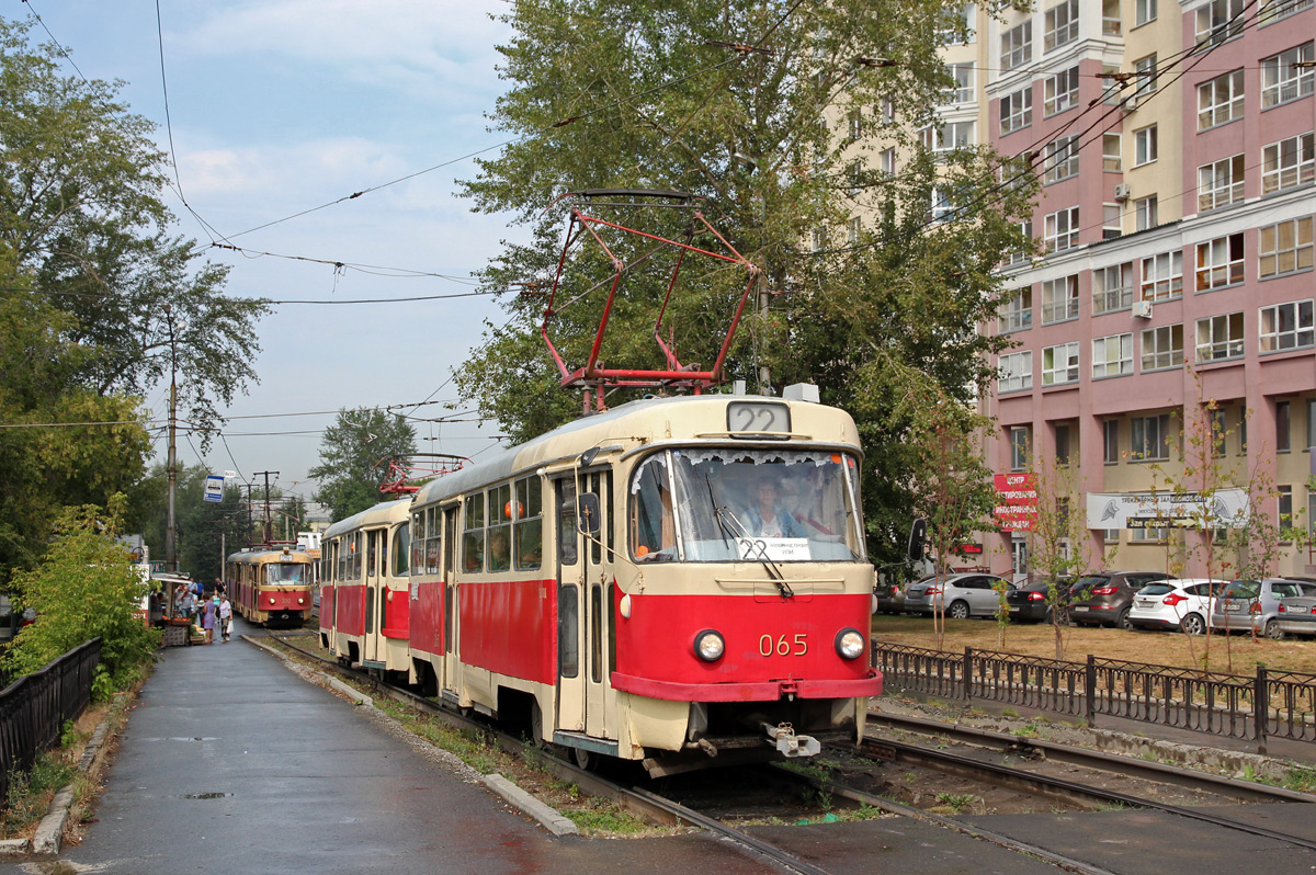 Екатеринбург, Tatra T3SU (двухдверная) № 065 Екатеринбург, Tatra T3SU (двухдверная) № 065