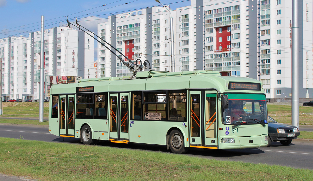 Гомель, БКМ 32102 № 1841