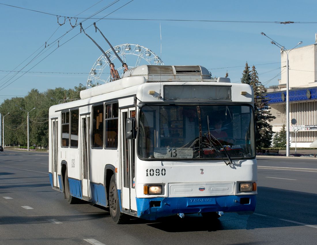 Уфа, БТЗ-52761Р № 1090