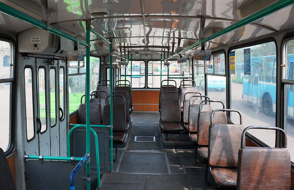 Житомир, ЗиУ-682Г-016 (018) № 1069