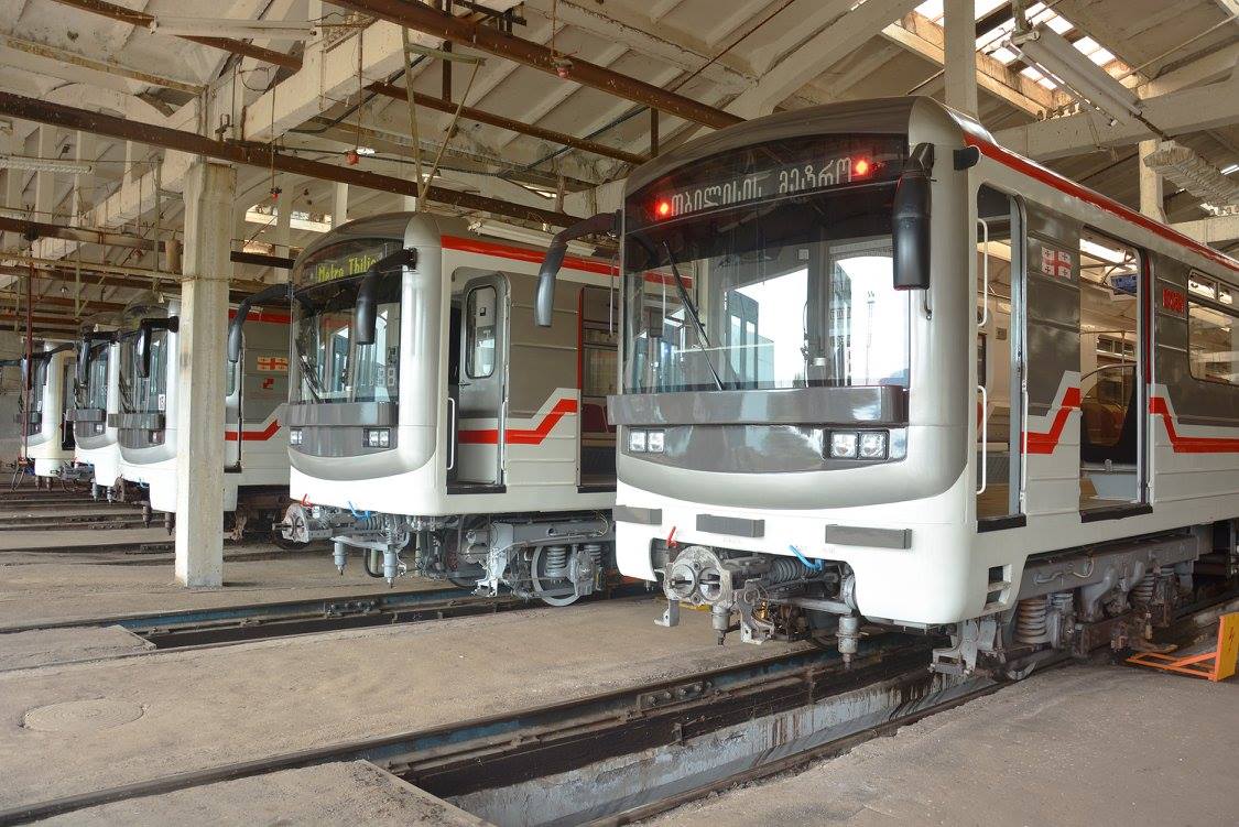 Tbilisi, Еzh3M č. 5653; Tbilisi, 81-717M č. 10081; Tbilisi — Metro