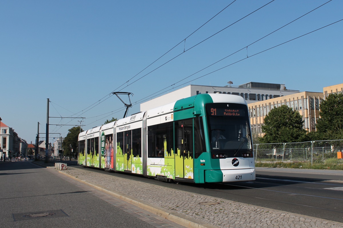 Потсдам, Stadler Variobahn № 421