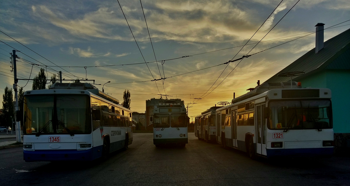 Стерлитамак, БТЗ-52767А № 1345; Стерлитамак, БТЗ-5276-04 № 1257; Стерлитамак, БТЗ-52764Р № 1321; Стерлитамак — Конечные станции