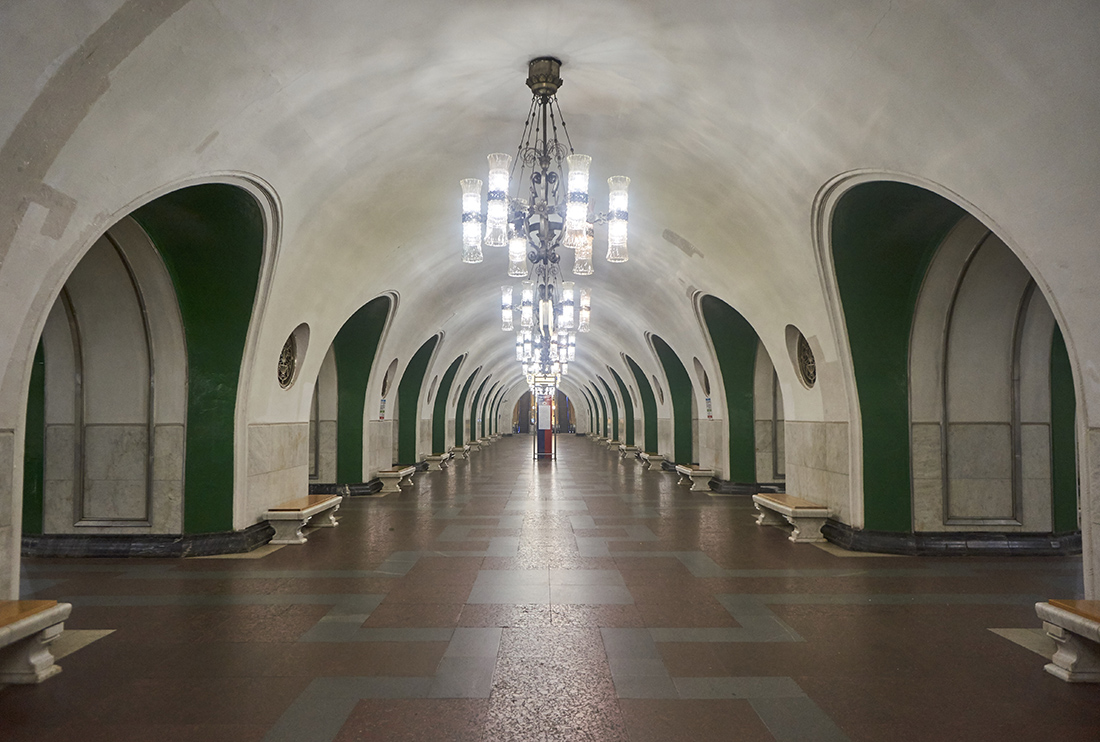 Москва — Метрополитен — [6] Калужско-Рижская линия