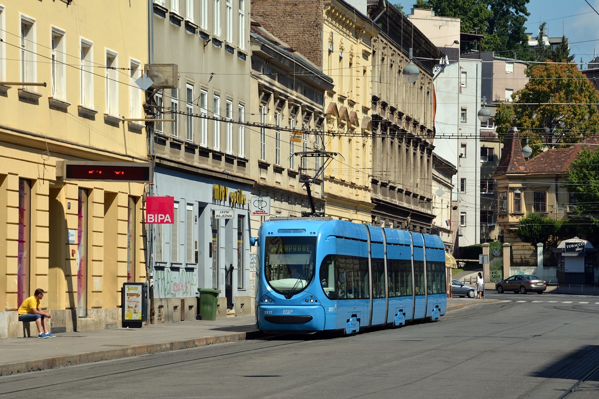 Загреб, Končar TMK 2200 № 2217