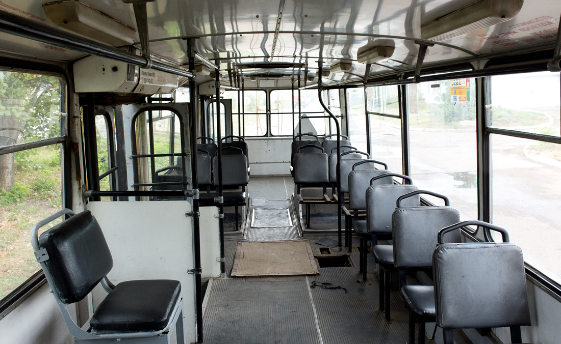 Уфа, БТЗ-5276-01 № 1098; Уфа — Салоны