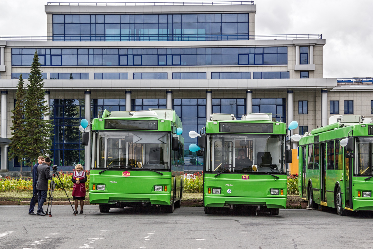 Kazan, Trolza-5275.03 “Optima” Nr. 1452; Kazan, Trolza-5275.03 “Optima” Nr. 2343; Kazan — New trolleybuses; Kazan — Presentations of new vehicles
