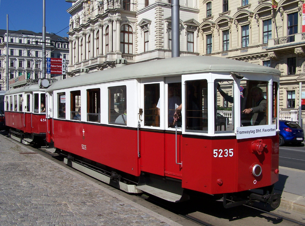 Вена, Simmering Type  m3 № 5235; Вена — Tramwaytag 2013