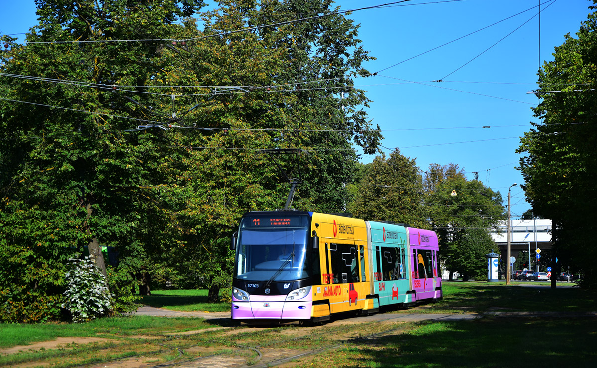 Рига, Škoda 15T ForCity Alfa Riga № 57103