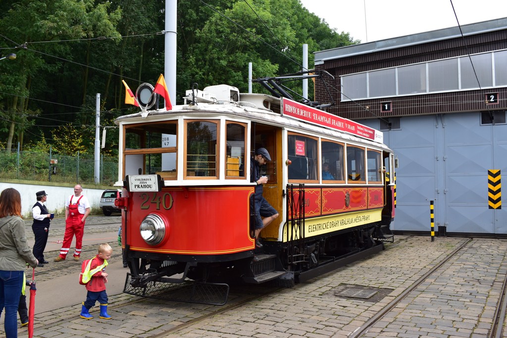 Prague, Ringhoffer DSM Br. 240 Prague, Ringhoffer DSM Br. 240