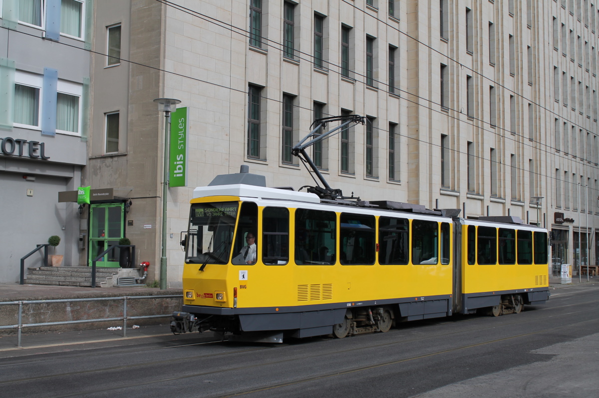 Berlin, Tatra KT4DM Nr 6166