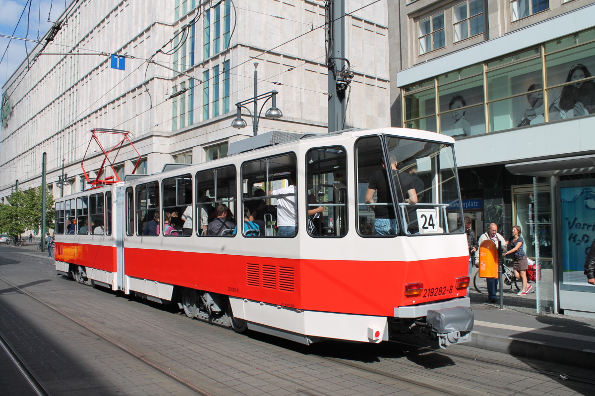 Берлин, Tatra KT4D № 219 282-8