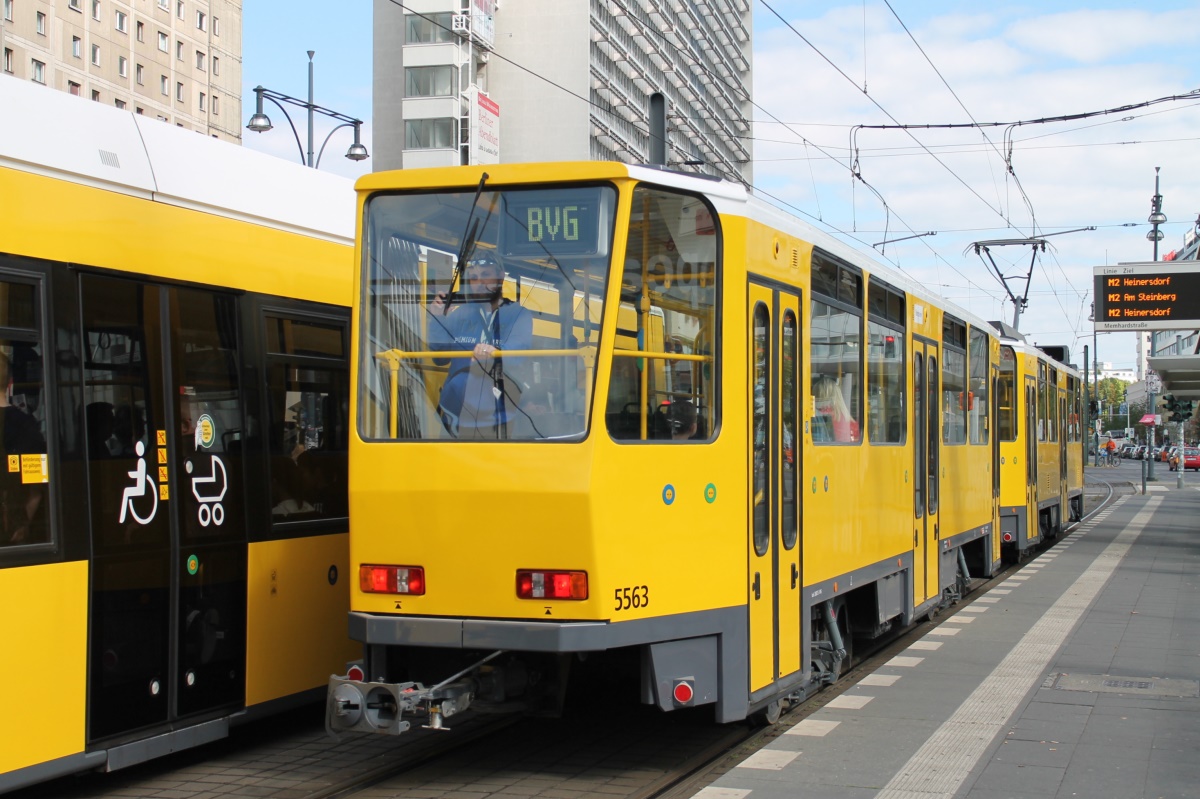 Берлін, Tatra B6A2M № 5563