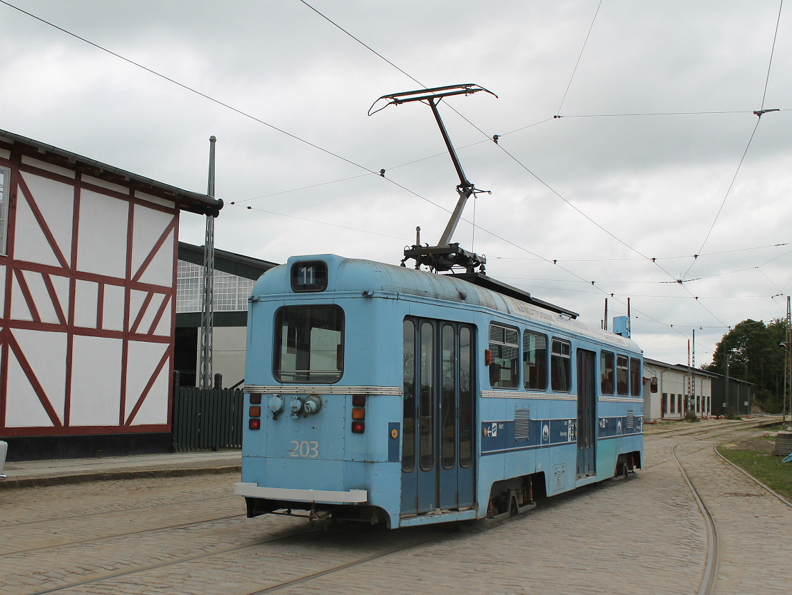 Skjoldenæsholm, Høka SM83 # 203