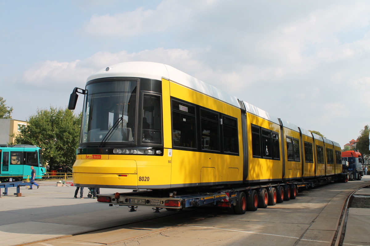 Берлин, Bombardier Flexity Berlin (GT8-08ER/F8E) № 8020; Баутцен — Производство трамвайных вагонов