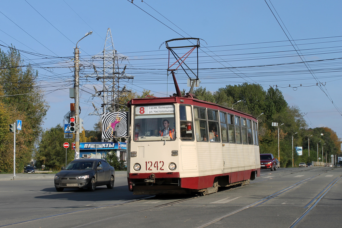 Челябинск, 71-605 (КТМ-5М3) № 1242