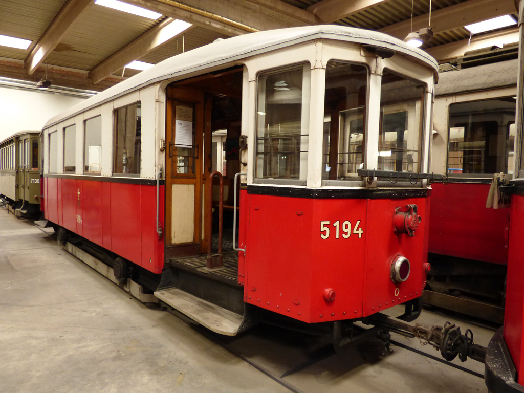 Вена, Simmering Type  m2 № 5194; Вена — День памятников 2016