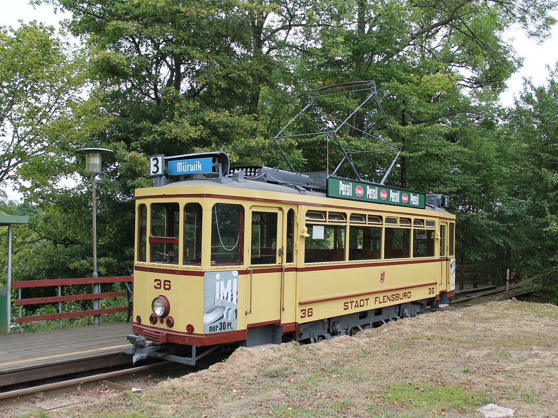 Skjoldenæsholm, HaWa 2-axle motor car Nr. 36