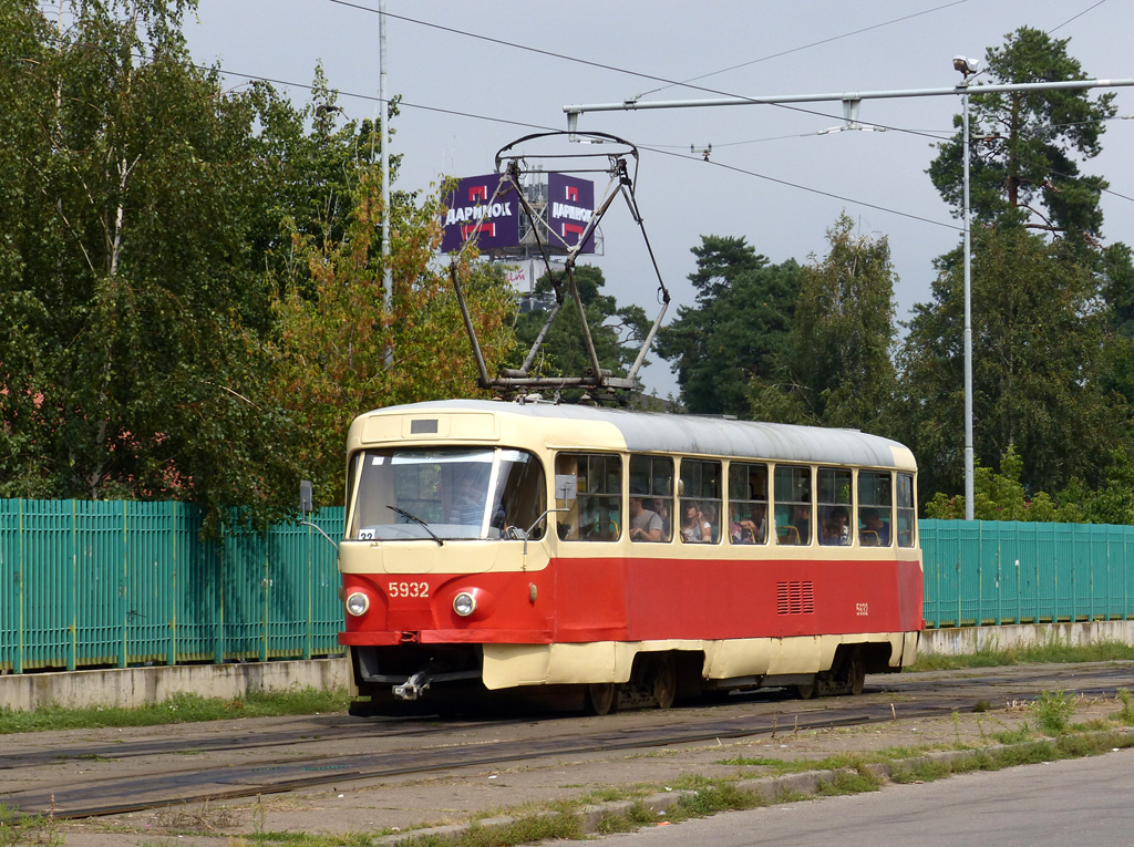 Киев, Tatra T3SU № 5932