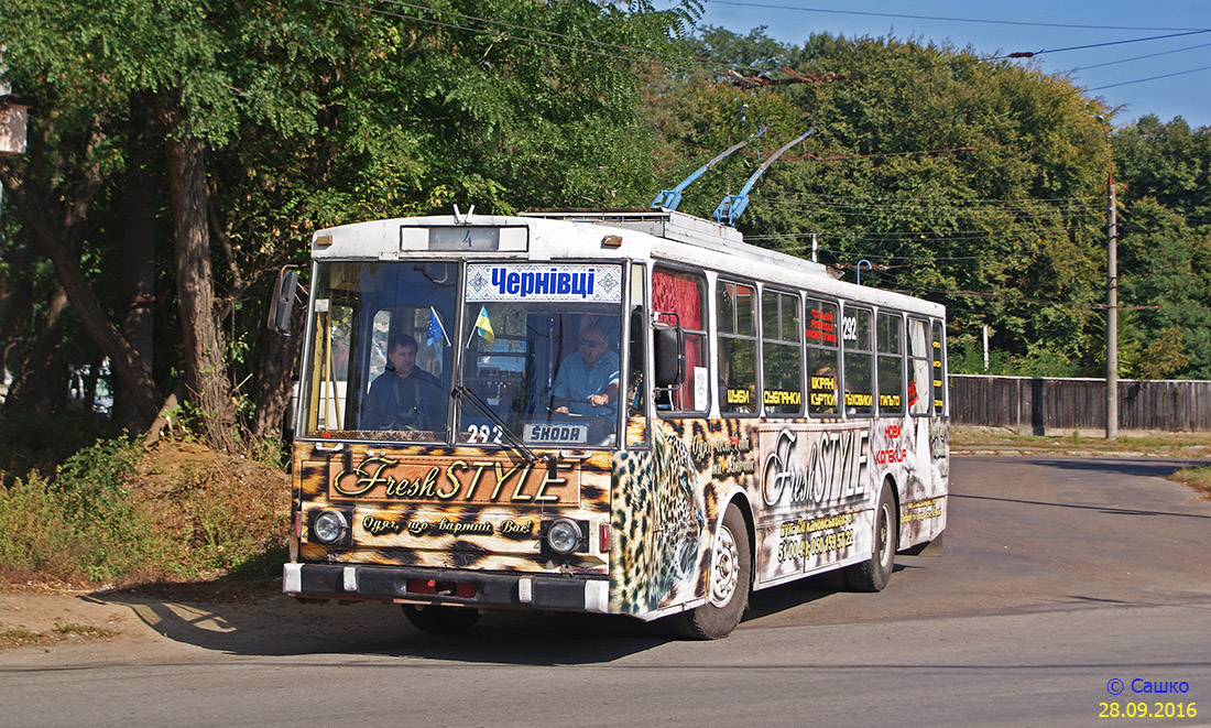 Черновцы, Škoda 14Tr89/6 № 292