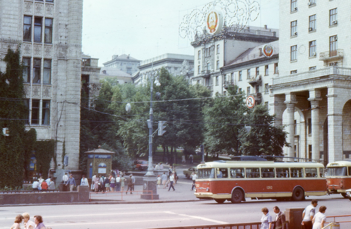 Kyiv, Škoda 9Tr18 Br. 1282; Kyiv, Škoda 9Tr18 Br. 1310; Kyiv — Historical photos