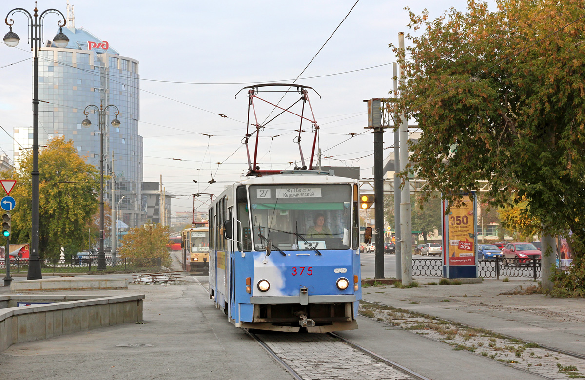 Yekaterinburg, Tatra T6B5SU Br. 375