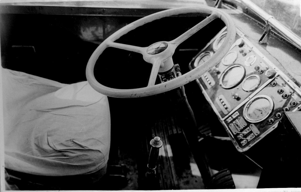 Санкт-Петербург, ТБЭС ТС-1 № 04; Санкт-Петербург — Исторические фотографии троллейбусов