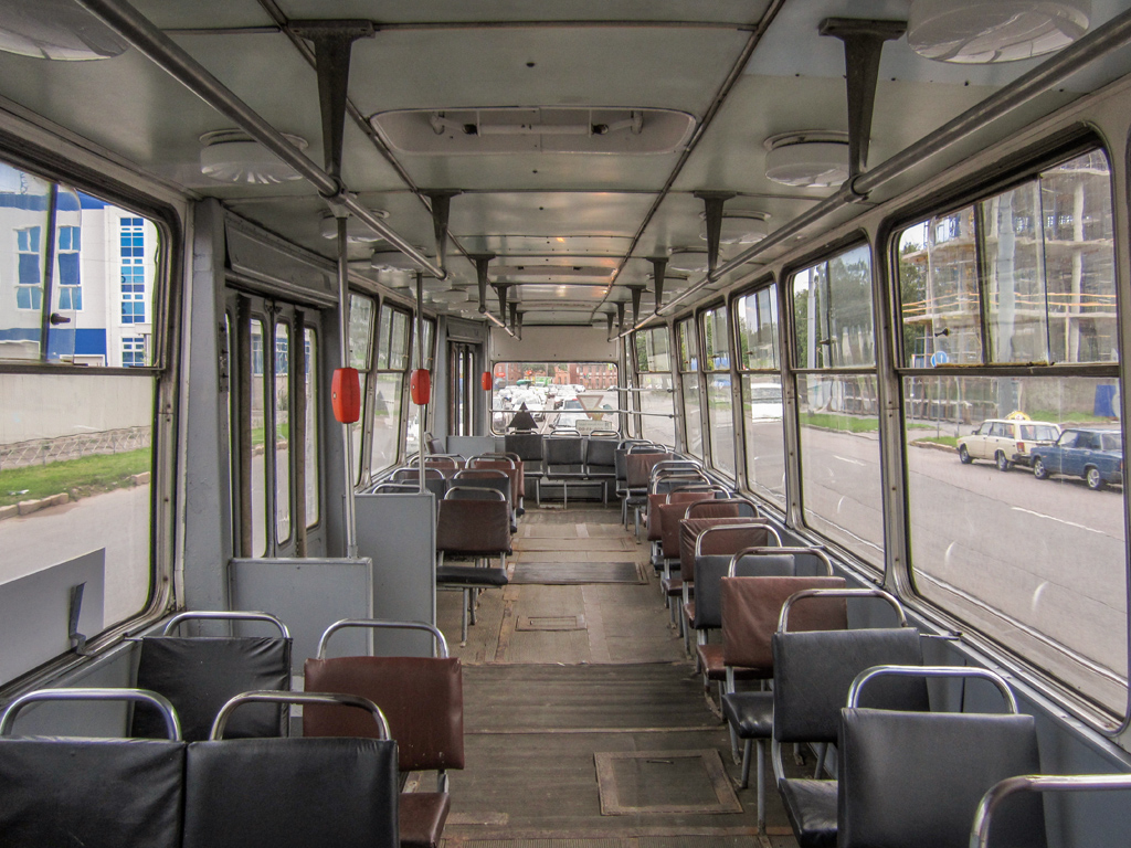 Санкт-Петербург, ЛМ-68М № 5677