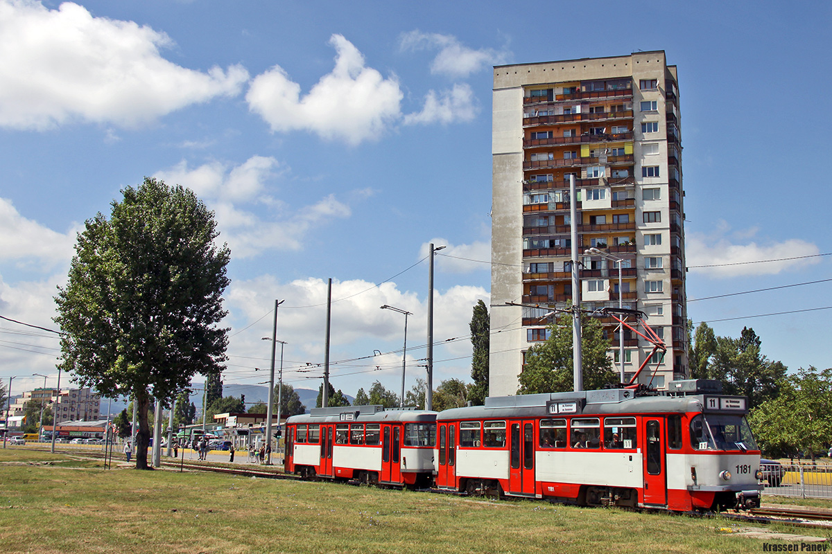 София, Tatra T4DC № 1181; София, Tatra B4DC № 217