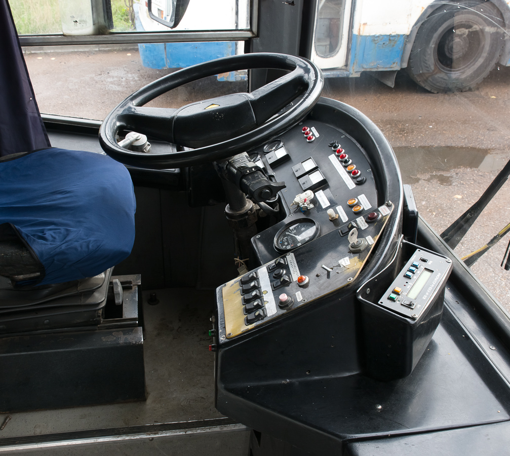 Уфа, БТЗ-52764Р № 1049; Уфа — Кабины