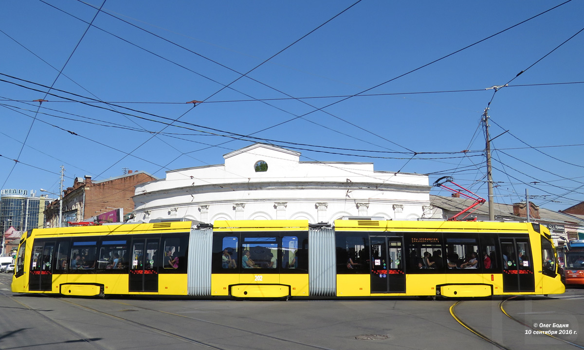 Краснодар, Stadler B85300М «Метелица» № 202