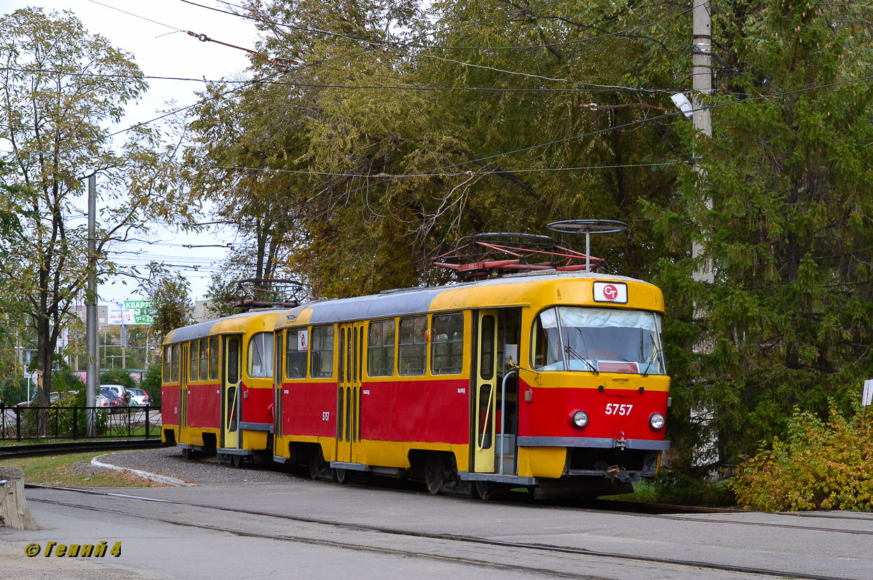 Volgograd, Tatra T3SU # 5757