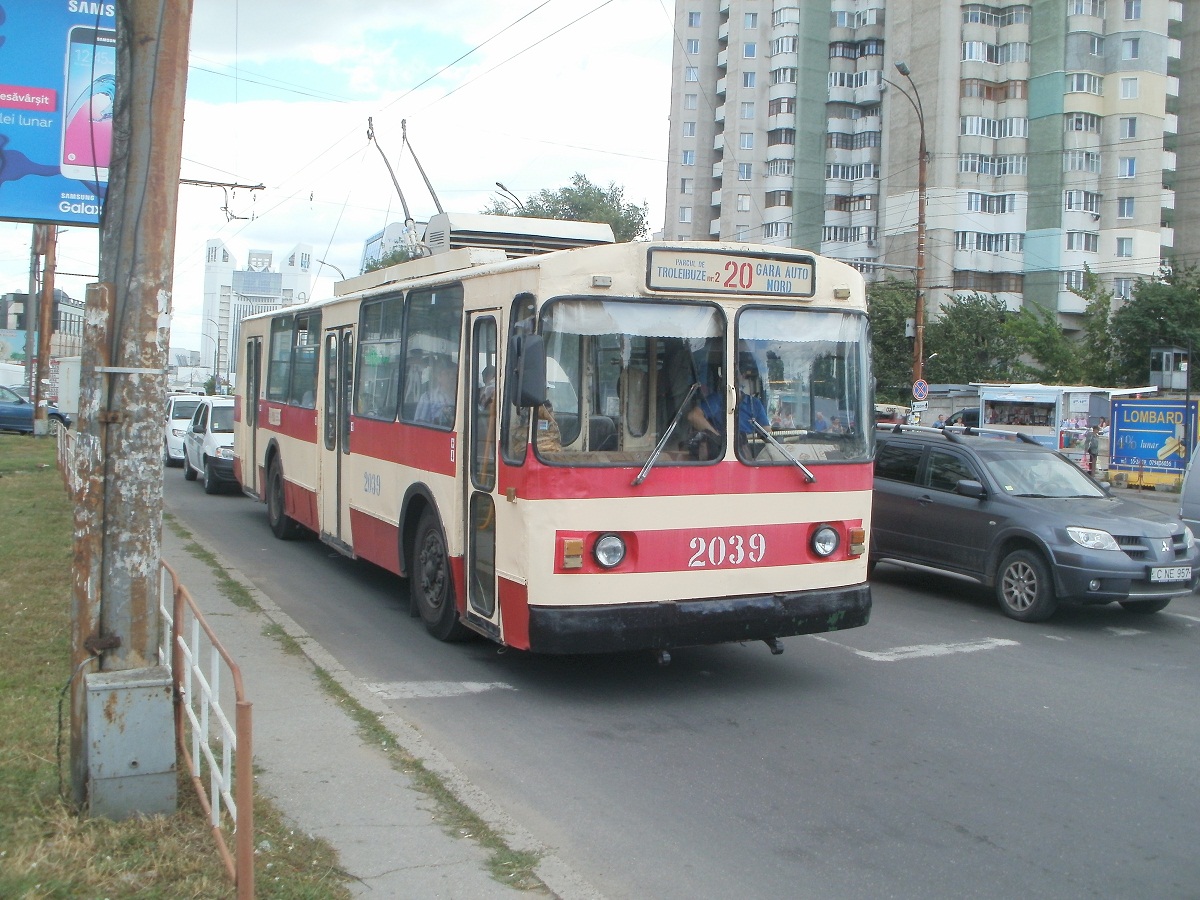 Кишинёв, ЗиУ-682В [В00] № 2039