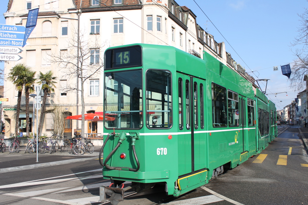 Базель, Schindler/Siemens Be 4/6 S № 670
