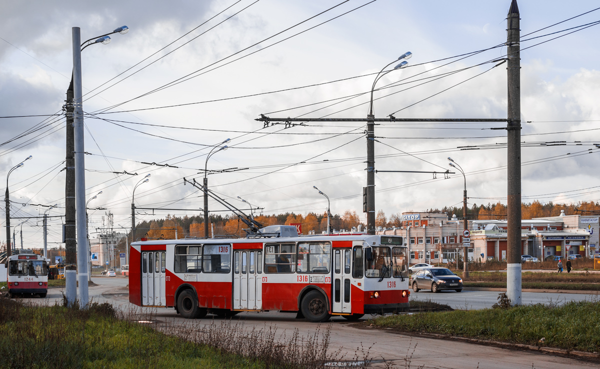 Ижевск, ЗиУ-682В № 1316