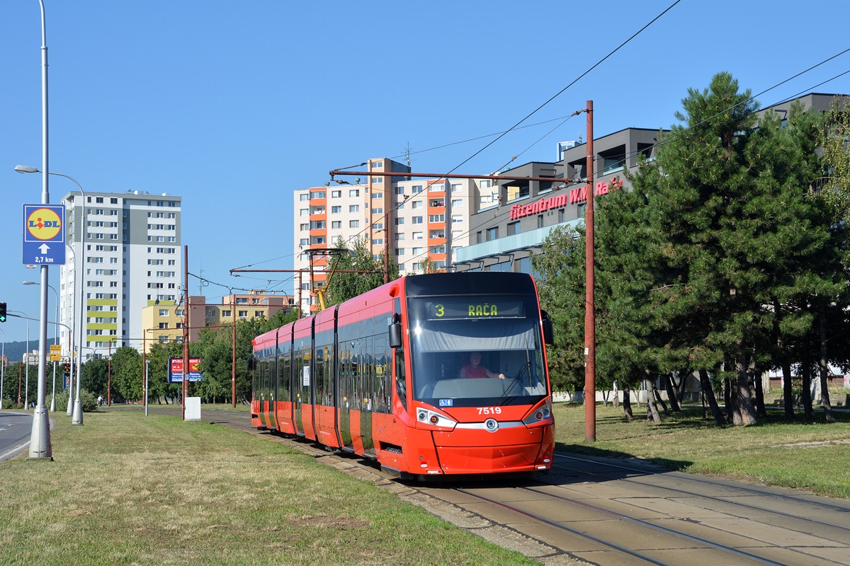 Bratislava, Škoda 30T ForCity Plus # 7519 Bratislava, Škoda 30T ForCity Plus # 7519