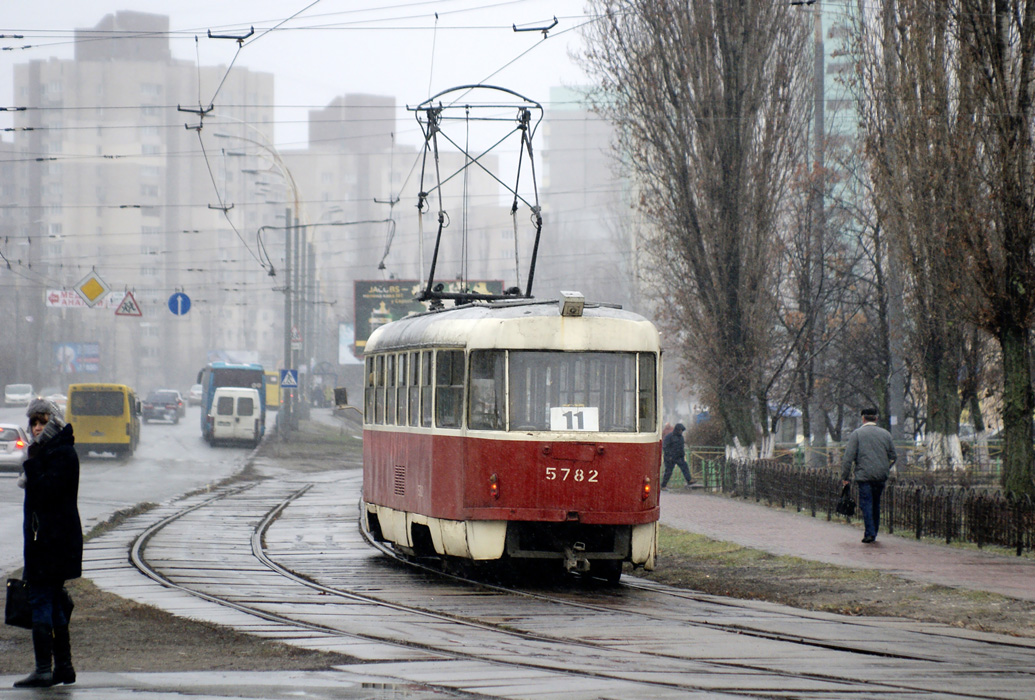 Киев, Tatra T3SU № 5782