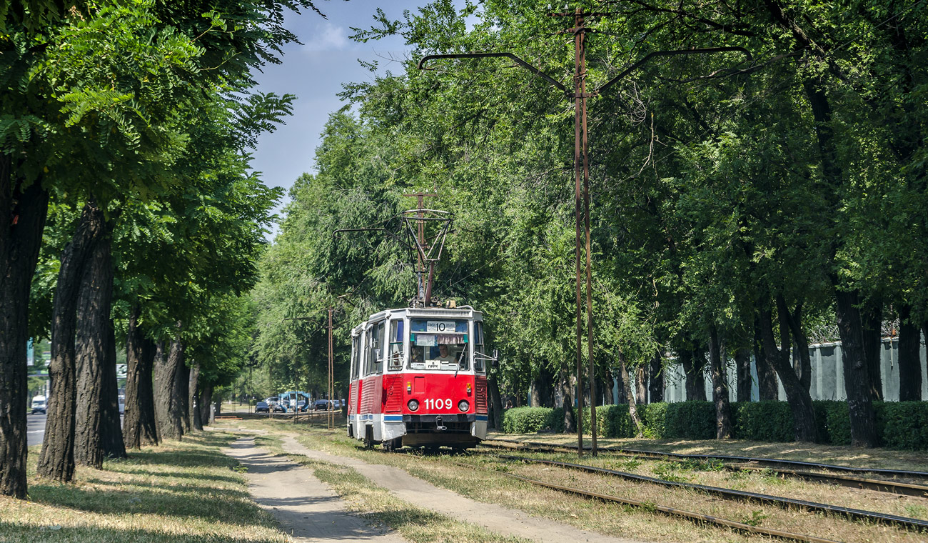 Николаев, 71-605 (КТМ-5М3) № 1109