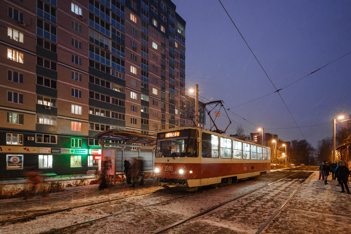 Ižkar, Tatra T6B5SU # 2010