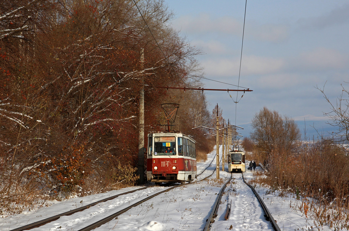 Златоуст, 71-605 (КТМ-5М3) № 111