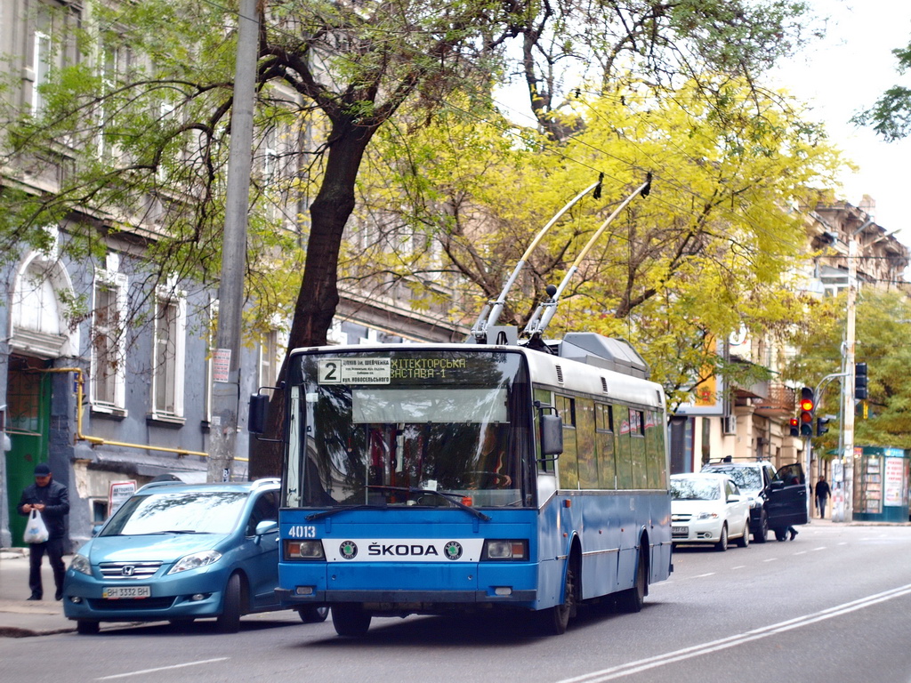 Одесса, Škoda 21Tr № 4013