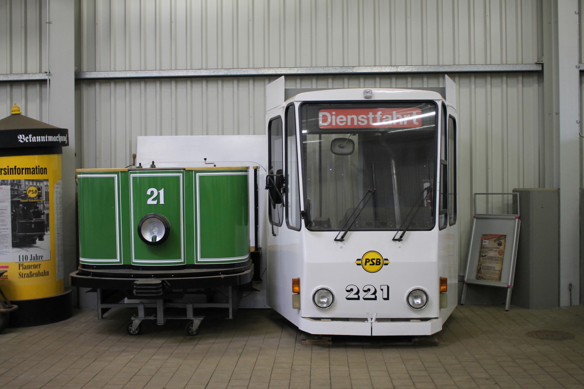 Плауэн, Двухосный моторный MAN/AEG № 21; Плауэн, Tatra KT4DMC № 221
