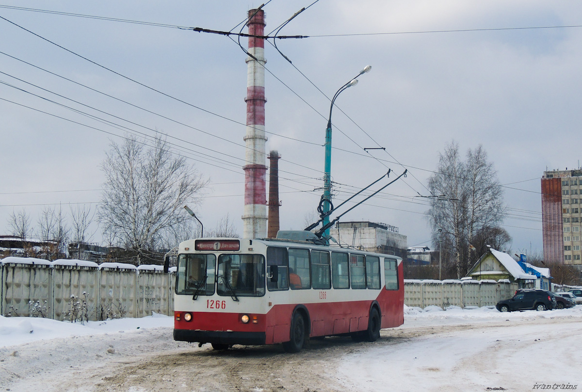Ижевск, ЗиУ-682В [В00] № 1266