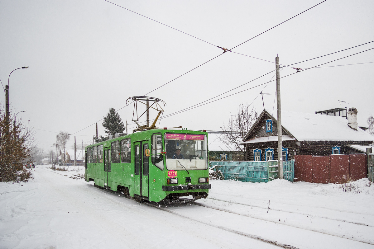 Казан, 71-402 № 1227